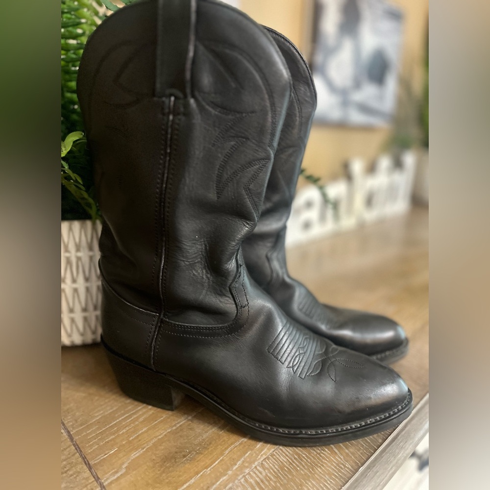 Durango Black Western Heeled Cowboy Boots - Picture 3 of 14